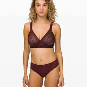 Lululemon Awake to lace bra